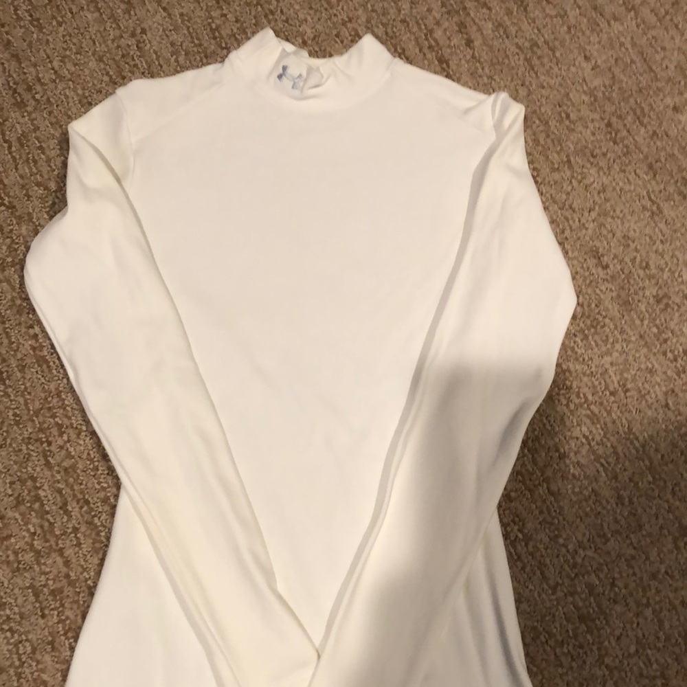Nwot under armour mock top